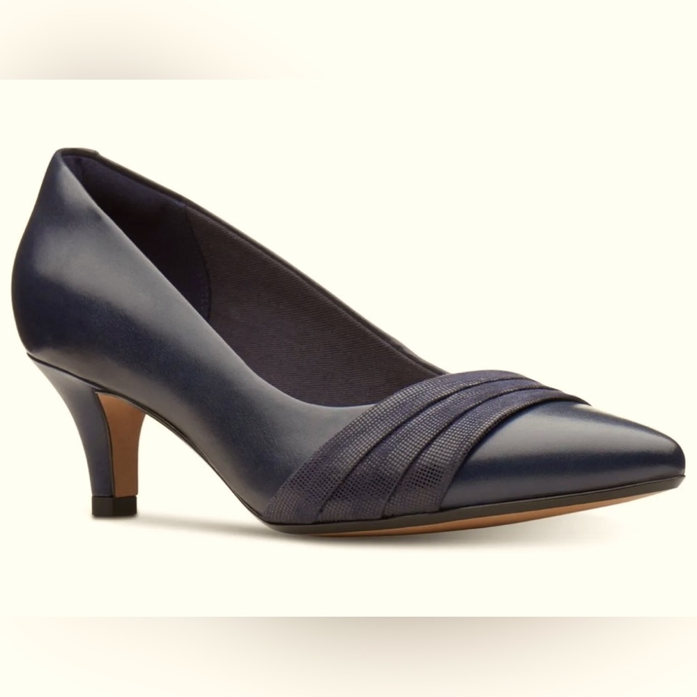 NIB Women’s Clarks LINVALE MADIE LEATHER PUMP, Black, Sz 8W